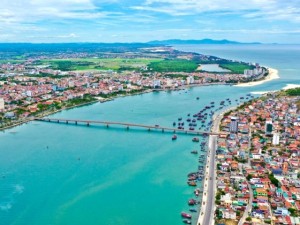 Cầu Nhật Lệ – Nét đẹp kiêu hãnh trên dòng sông Nhật Lệ, biểu tượng của Đồng Hới