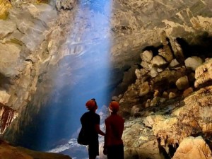 Khám phá hang động Thiên Đường: Hành trình kỳ thú 7km xuyên lòng đất