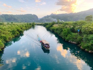 5 Khu Vui Chơi Dưới Nước Hấp Dẫn Ở Phong Nha – Kẻ Bàng: Tắm Biển, Leo Núi, Thám Hiểm Hang Động