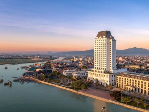 Đồi cát Quang Phú: Sahara thu nhỏ giữa lòng Quảng Bình, vẻ đẹp hoang sơ hút hồn du khách.