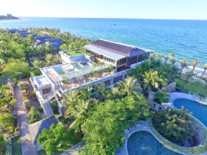 Quảng Bình: Nơi Nghỉ Dưỡng Hạng Sang, Biển Xanh Núi Biếc