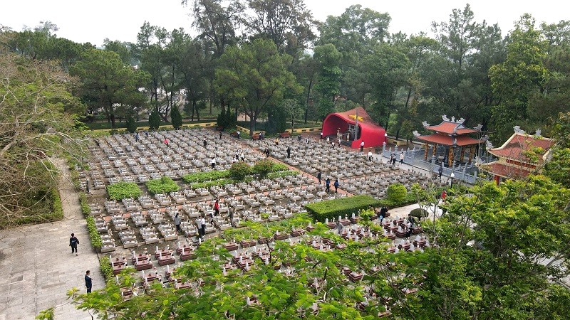 Nghĩa trang liệt sĩ Trường Sơn: Nơi yên nghỉ của anh hùng.