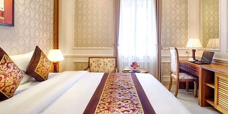 riverside hotel quảng bình