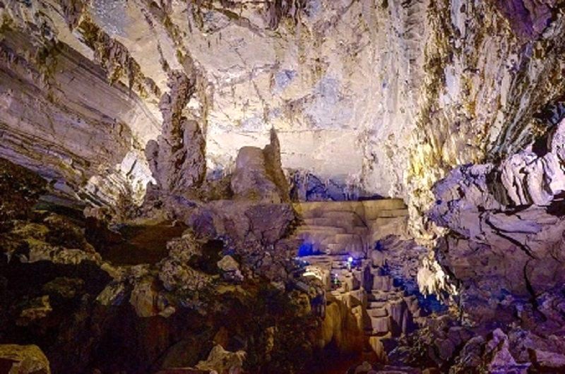 khối thạch nhũ độc đáo