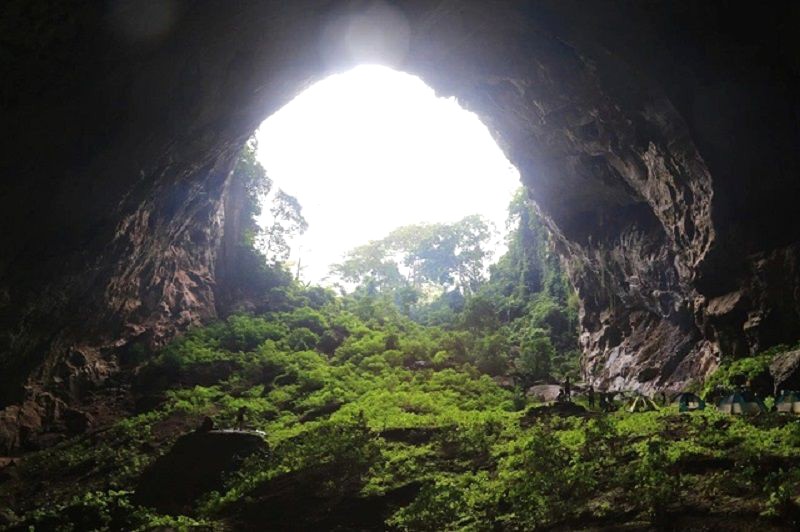 vương quốc hang động