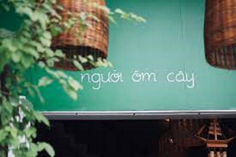 Cà Phê Người Ôm Cây
