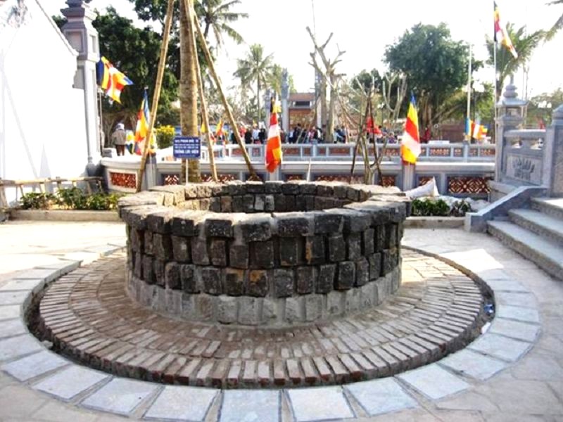 giếng cổ tại chùa